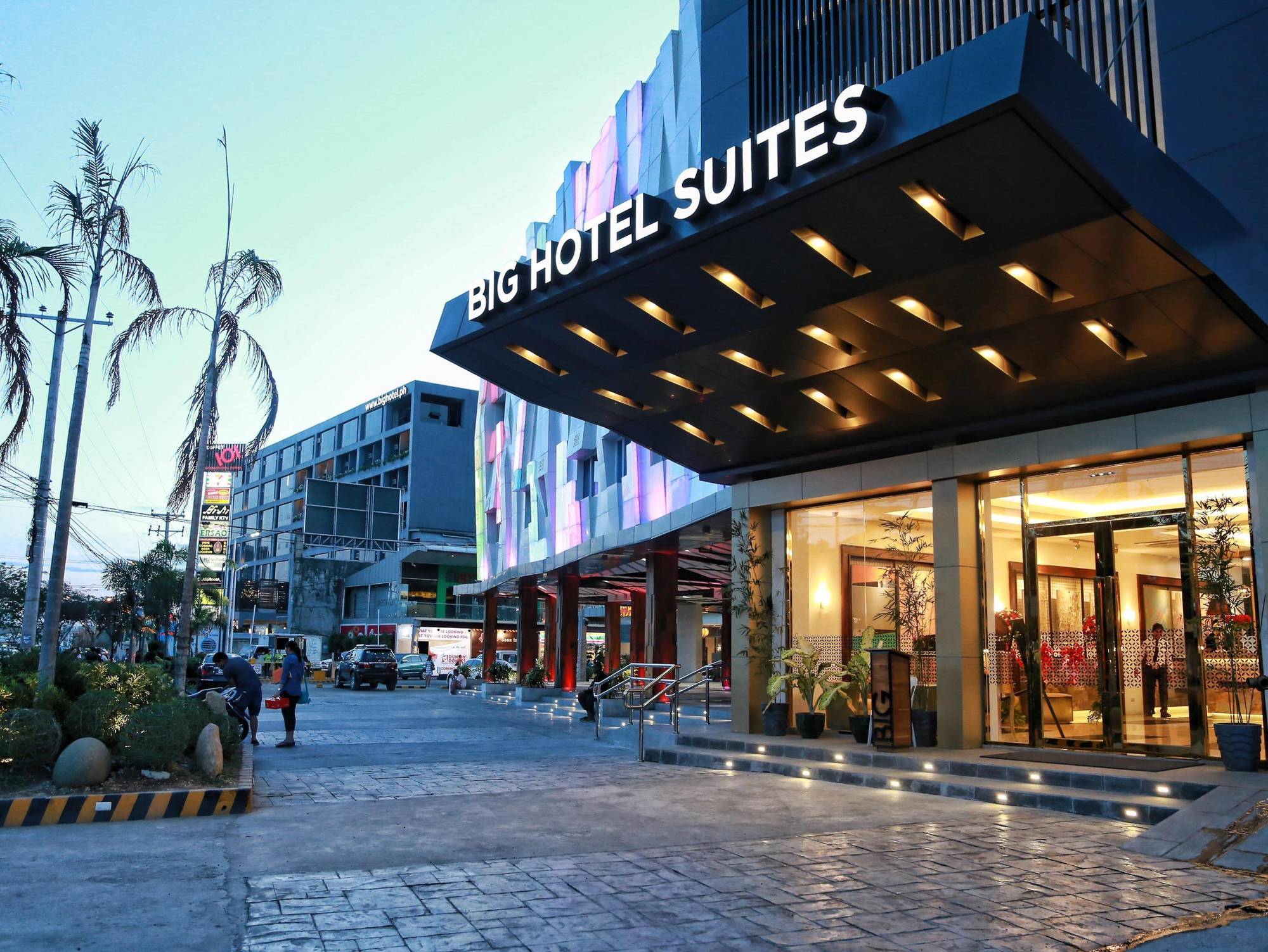 Big Hotel Cebu Exteriör bild