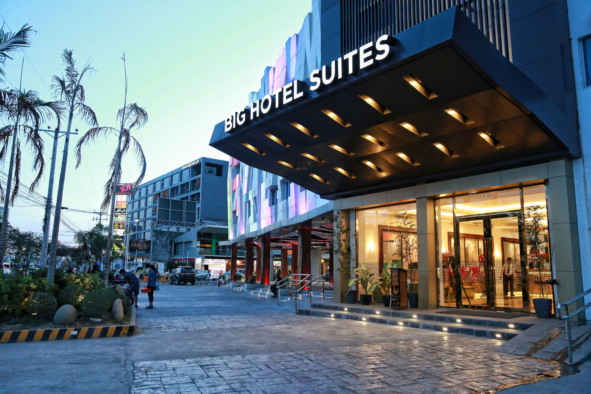 Big Hotel Cebu Exteriör bild
